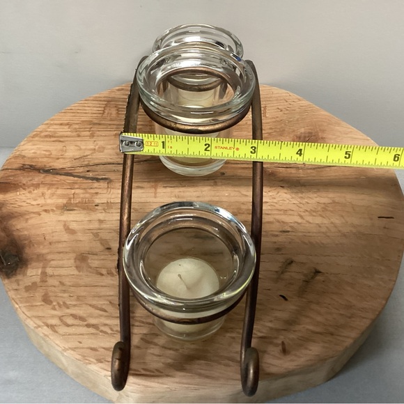 Solid Metal Crafted 3 Arch Votive Candle Holder - Floral Themed - Excellent - Picture 11 of 12